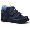 Flo-901 Salus bélelt fiúcipő sötétkék színben, világoskék gallérral Flo-901 Salus bélelt fiúcipő sötétkék színben, világoskék gallérral