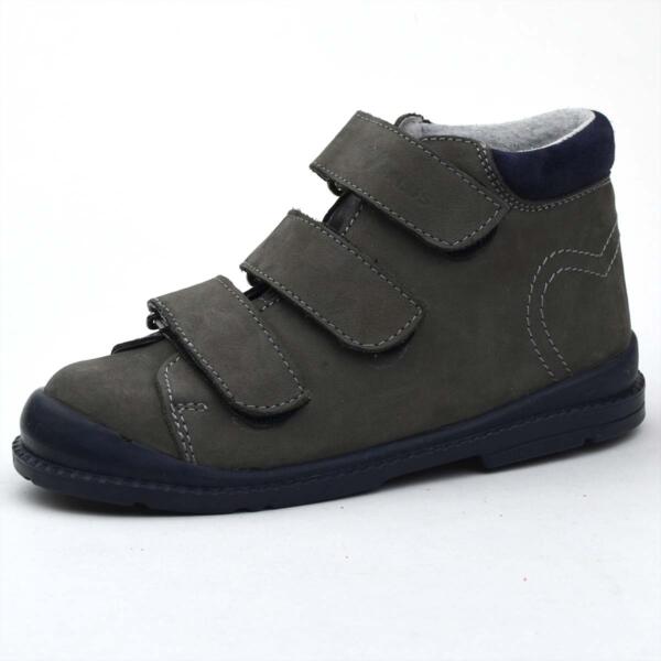 Flo-902 fiú bakancs szürke színben, flexi talppal Flo-902 fiú bakancs szürke színben, flexi talppal