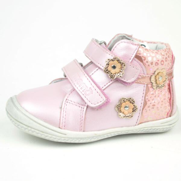 Bella Memo első lépés cipő kislányoknak