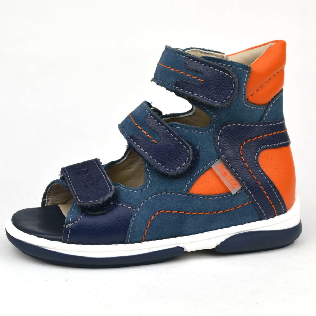 Michael magasszárú Memo supinált szandál fiúknak Michael magasszárú Memo supinált szandál fiúknak